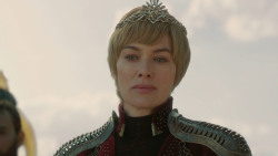 extant_GameOfThrones_8x04-TheLastOfTheStarks_7753