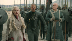 extant_GameOfThrones_8x04-TheLastOfTheStarks_7869