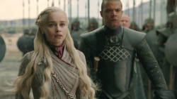 extant_GameOfThrones_8x04-TheLastOfTheStarks_7873