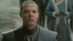 extant_GameOfThrones_8x04-TheLastOfTheStarks_7925