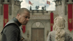 extant_GameOfThrones_8x04-TheLastOfTheStarks_7997