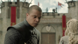 extant_GameOfThrones_8x04-TheLastOfTheStarks_8000