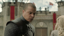 extant_GameOfThrones_8x04-TheLastOfTheStarks_8001