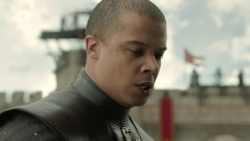 extant_GameOfThrones_8x04-TheLastOfTheStarks_8009