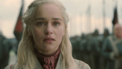 extant_GameOfThrones_8x04-TheLastOfTheStarks_8034