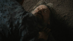 extant_GameOfThrones_8x05-TheBells_5438
