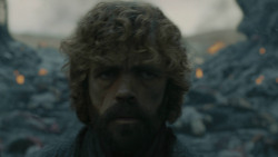 extant_GameOfThrones_8x06-TheIronThrone_0036