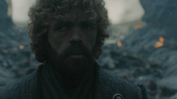 extant_GameOfThrones_8x06-TheIronThrone_0044
