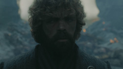 extant_GameOfThrones_8x06-TheIronThrone_0057