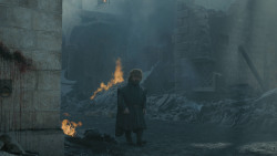 extant_GameOfThrones_8x06-TheIronThrone_0270