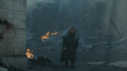 extant_GameOfThrones_8x06-TheIronThrone_0274