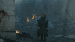 extant_GameOfThrones_8x06-TheIronThrone_0277