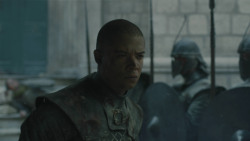 extant_GameOfThrones_8x06-TheIronThrone_0345