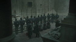 extant_GameOfThrones_8x06-TheIronThrone_0355