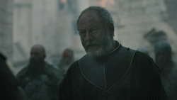 extant_GameOfThrones_8x06-TheIronThrone_0376