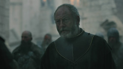 extant_GameOfThrones_8x06-TheIronThrone_0377