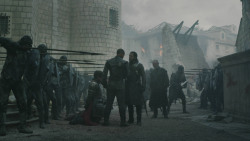 extant_GameOfThrones_8x06-TheIronThrone_0421
