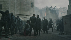 extant_GameOfThrones_8x06-TheIronThrone_0422