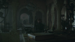 extant_GameOfThrones_8x06-TheIronThrone_0587
