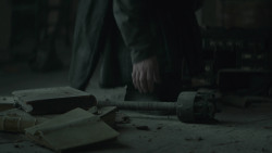 extant_GameOfThrones_8x06-TheIronThrone_0598