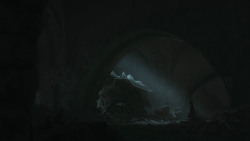 extant_GameOfThrones_8x06-TheIronThrone_0735