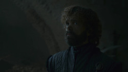 extant_GameOfThrones_8x06-TheIronThrone_0742