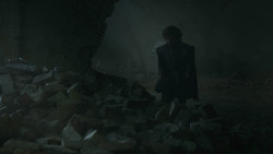 extant_GameOfThrones_8x06-TheIronThrone_0767