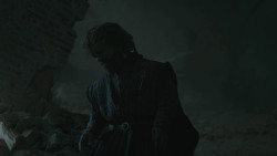 extant_GameOfThrones_8x06-TheIronThrone_0806