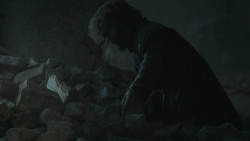 extant_GameOfThrones_8x06-TheIronThrone_0819