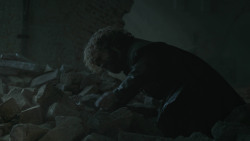 extant_GameOfThrones_8x06-TheIronThrone_0867