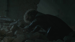 extant_GameOfThrones_8x06-TheIronThrone_0868