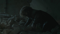 extant_GameOfThrones_8x06-TheIronThrone_0881