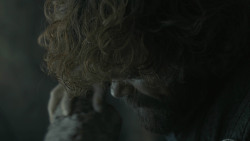 extant_GameOfThrones_8x06-TheIronThrone_0945