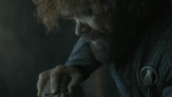 extant_GameOfThrones_8x06-TheIronThrone_0946
