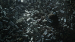 extant_GameOfThrones_8x06-TheIronThrone_0985