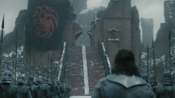 extant_GameOfThrones_8x06-TheIronThrone_1078