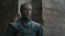 extant_GameOfThrones_8x06-TheIronThrone_1140