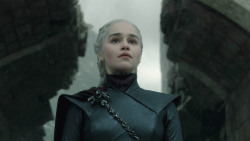 extant_GameOfThrones_8x06-TheIronThrone_1257