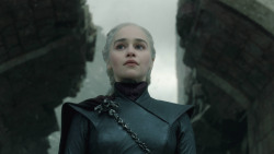 extant_GameOfThrones_8x06-TheIronThrone_1260