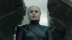 extant_GameOfThrones_8x06-TheIronThrone_1265