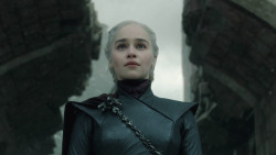 extant_GameOfThrones_8x06-TheIronThrone_1266