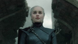 extant_GameOfThrones_8x06-TheIronThrone_1267