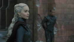 extant_GameOfThrones_8x06-TheIronThrone_1432