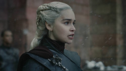extant_GameOfThrones_8x06-TheIronThrone_1492