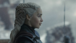 extant_GameOfThrones_8x06-TheIronThrone_1588