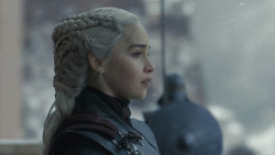 extant_GameOfThrones_8x06-TheIronThrone_1591