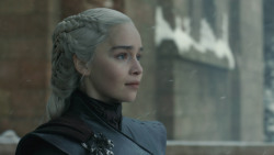 extant_GameOfThrones_8x06-TheIronThrone_1608