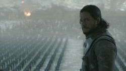 extant_GameOfThrones_8x06-TheIronThrone_1870