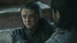 extant_GameOfThrones_8x06-TheIronThrone_1935