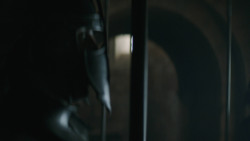extant_GameOfThrones_8x06-TheIronThrone_2010
